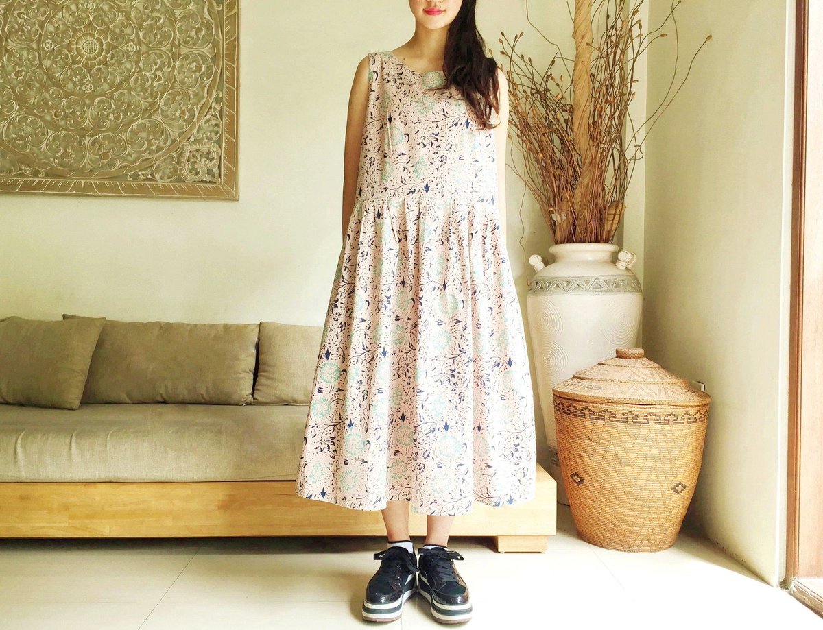 Minne ミンネ 本日公開の Minneの特集 では 風をまとうような ふんわりとしたシルエットのワンピース を集めました さらさらと着心地の良いワンピースでおでかけしてみませんか T Co 8liaygjlkg