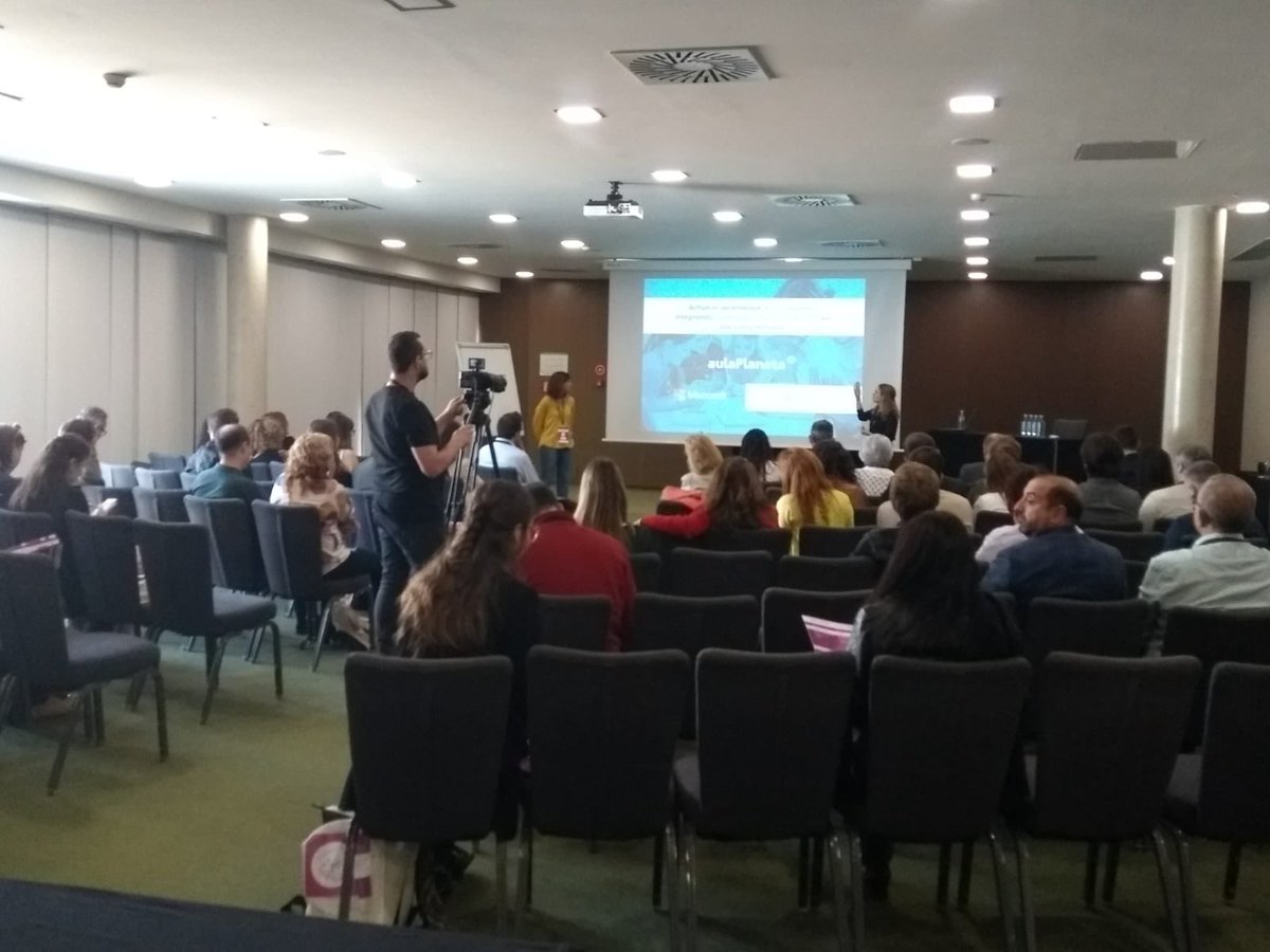 Aulaplaneta tweet media