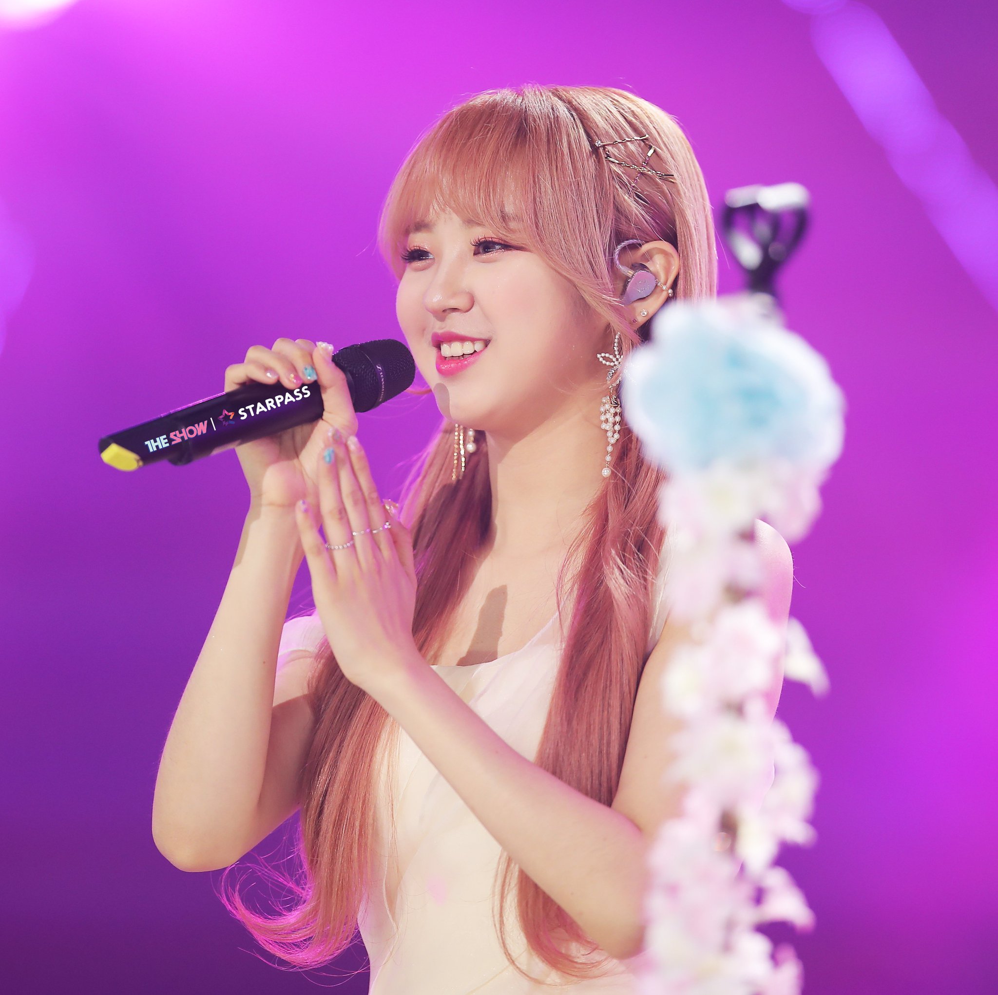 D6rVBH8U8AIsc0Z.jpg:large