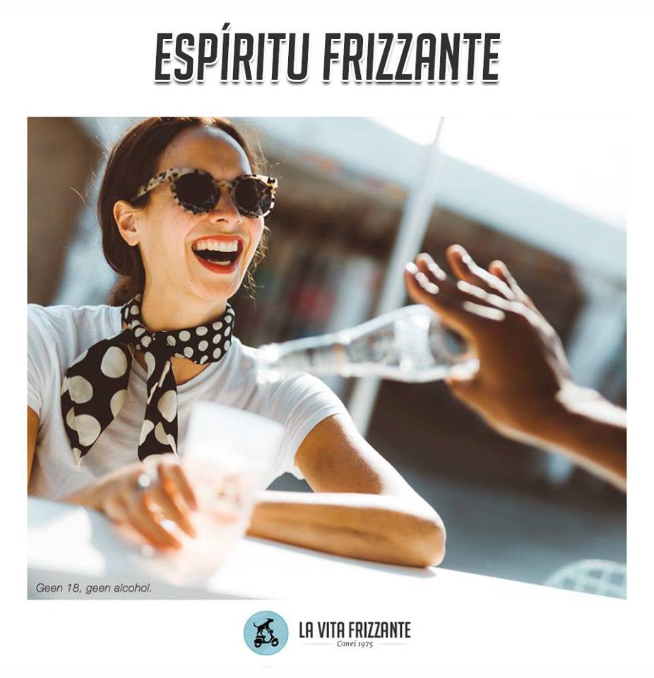 caneispain's tweet photo. #Canei no es un #vino como otro cualquiera, no solo es pasar un buen rato con amigos o una noche romántica con esa persona especial...Canei no es solo un vino, es una actitud, una filosofía...¡es tener un espíritu #frizzante!💓

#wine #winepassion #winelovers https://t.co/3ZbZxbTyhO