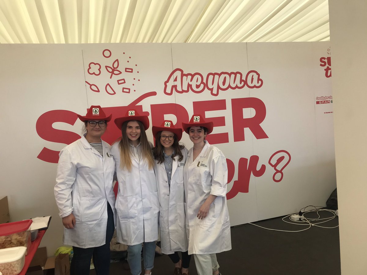 DrAmyBurns's tweet photo. My new sensory scientists #CMFIUUBS @SPARNI @balmoralshow #SENSORYTESTING #SUPERTASTERS https://t.co/EEplKoaily