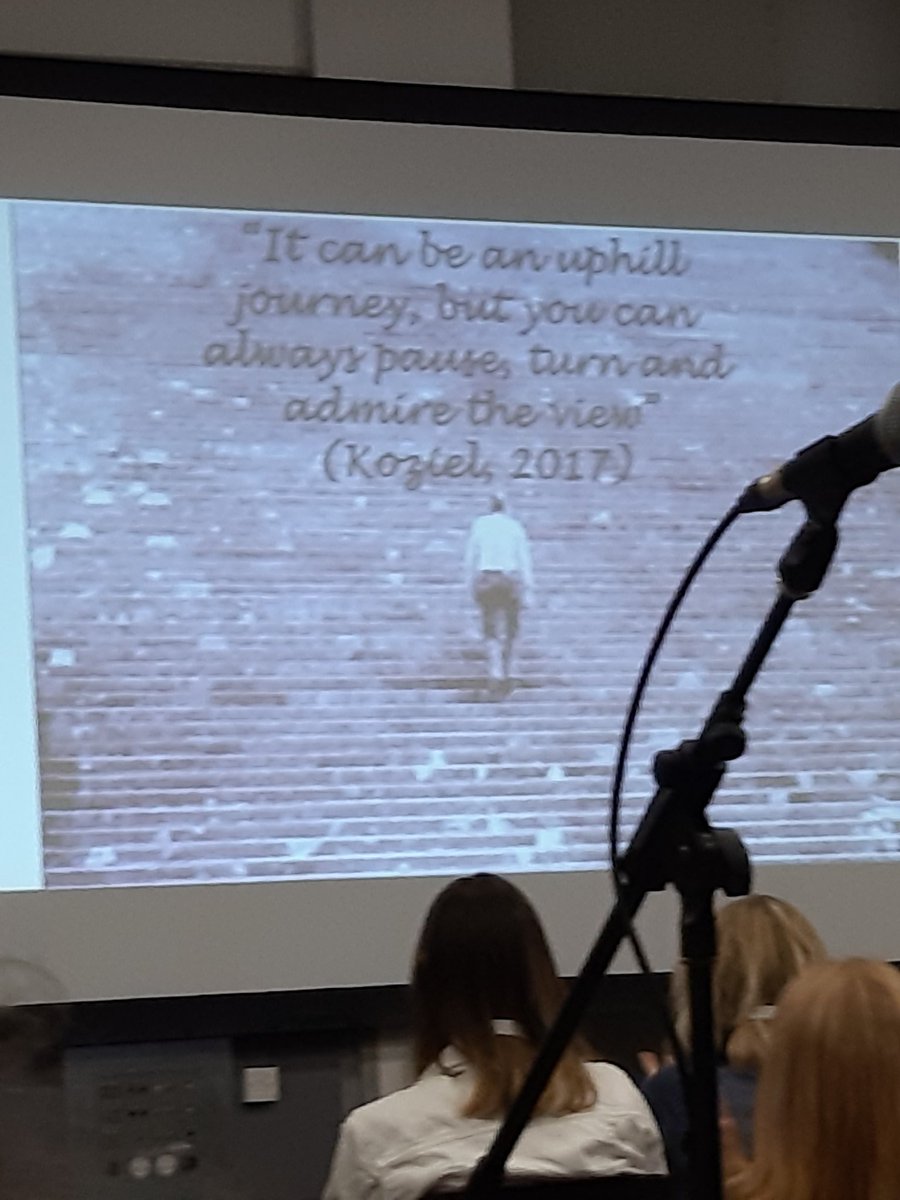 Lisa Smith tweet media