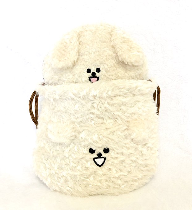 もさおのもさもさ巾着ができました!
化粧品や小物入れに?今回も完成度すごいです…ポシェと同じ本物のいぬみたいなこだわりの生地を使っています! 