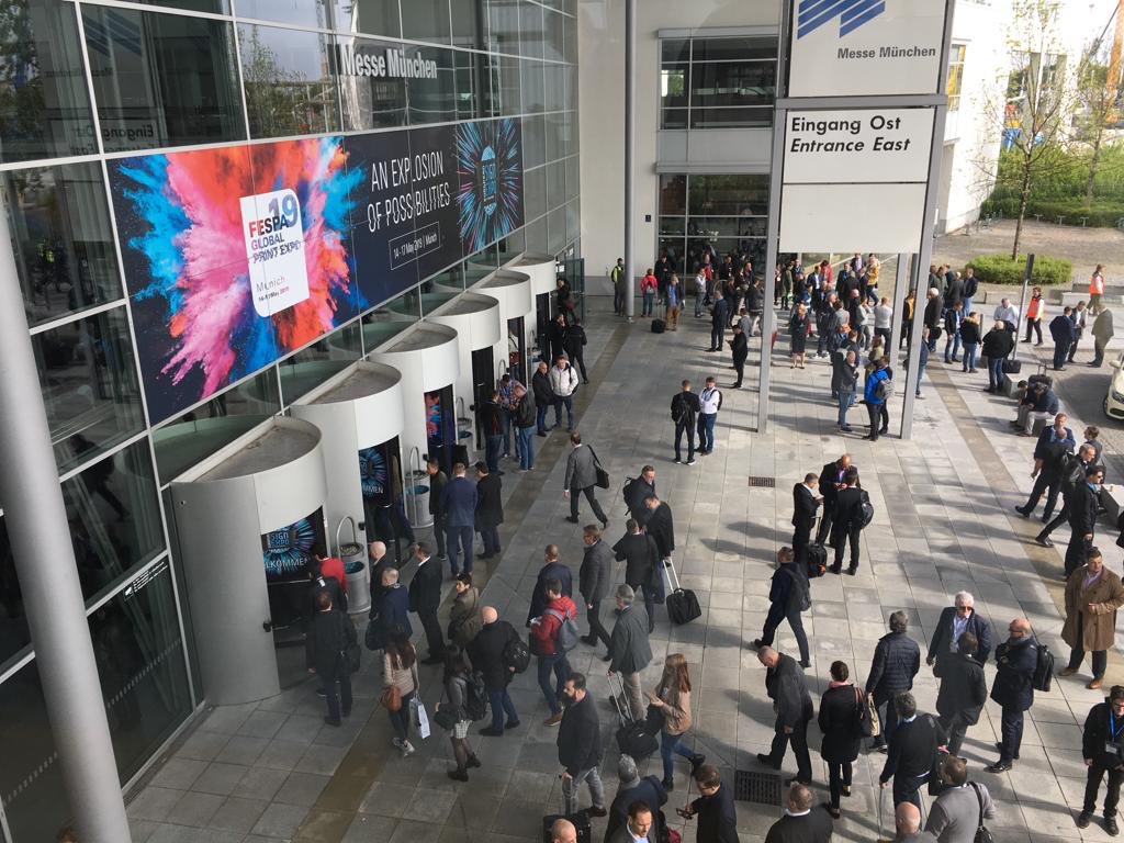 alabrent_mag's tweet image. Todo en marcha en la tercera jornada de #FESPA2019