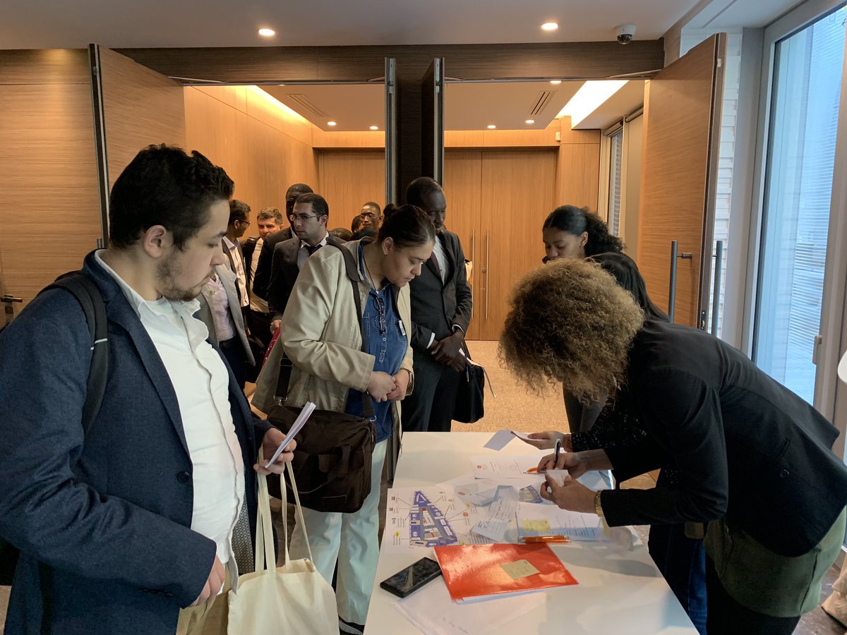 Diversidees's tweet image. C’est parti pour une journée de rencontres pour l’emploi avec #bouygues b.bouygues b.yourself #emploihandicap #Recrutement #apprentissage #rencontres