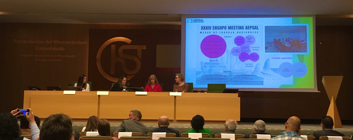 agdagira's tweet photo. #MemorandumAEPSAL #barcelona #INSHT #ISSL #PRL Propuestas de mejora en Vigilancia de la Salud y Medicina del trabajo. Destacar la importancia de la educación interprofesional y de establecer mecanismos de comunicación entre todos los implicados en la Vigilancia de la Salud. https://t.co/Ep3LAikHoi