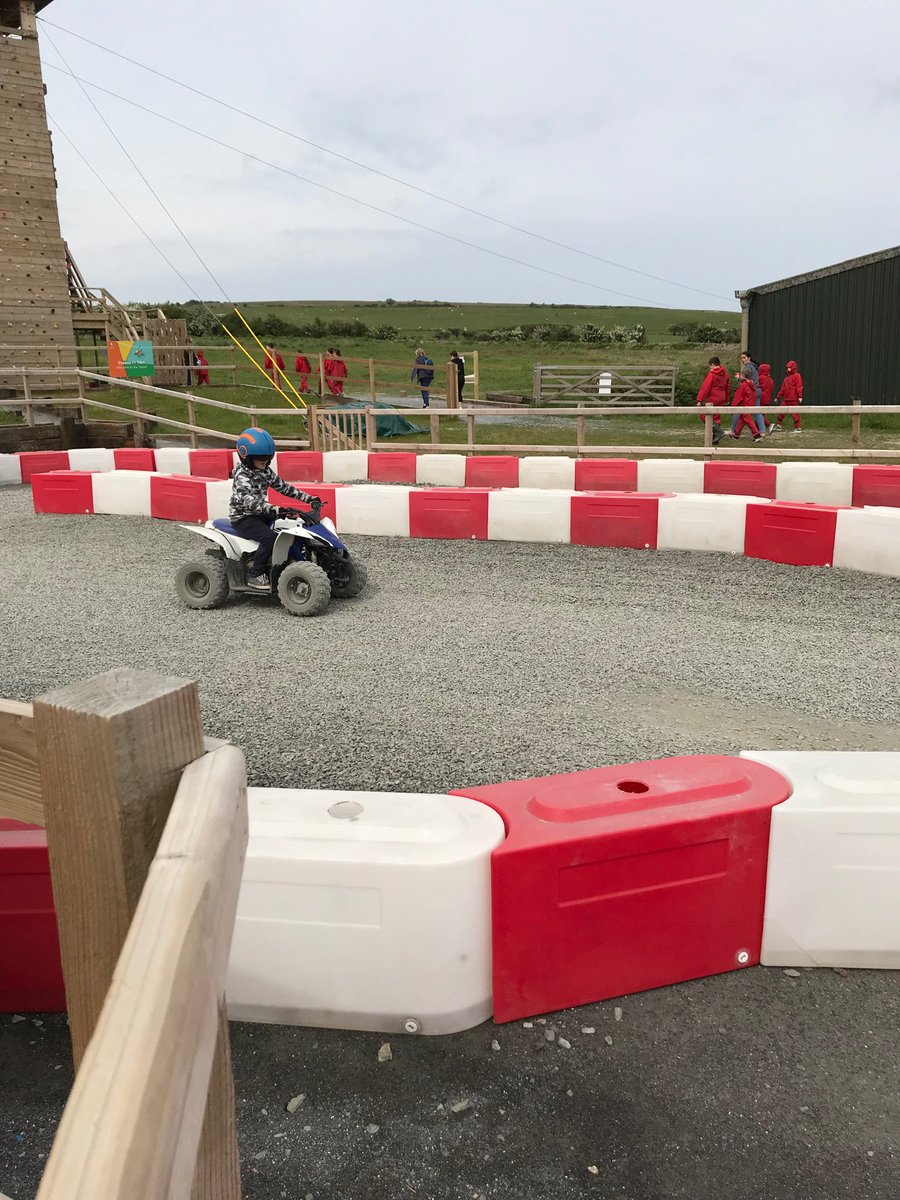 BroBrynach's tweet photo. Mwy o luniau 🛵💨 #cwods #cyflymder #myndfelygwynt!!!!! https://t.co/gGb0yq5LFi