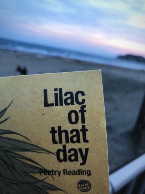 『 Lilac of that day 』vol.1
7inchレコードジャケット
(4P 2つ折りブックレット・ポストカード付き)

いつかのアルバムを思い出しながら、7inchレコードの紙ジャケットを作りました。ブックレットの言葉もまた、いつかの手紙から…。

#キチレコ 通販 本日24時まで!
https://t.co/PXUCWyH8UE 