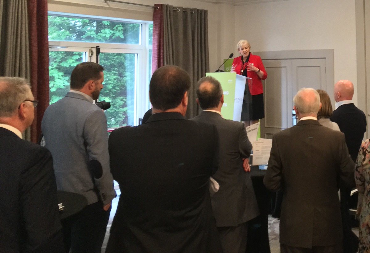 befinancefair's tweet image. &quot;If everyone is moving forward success will take care of itself&quot;, Minister Heather Humphreys, TD at the @Entirl Trade &amp;amp; Investment Mission in Cork today. We have funded the working capital of Irish SME&apos;s to the tune of €350m over 17,000 transactions. #Workingcapitalsolutions