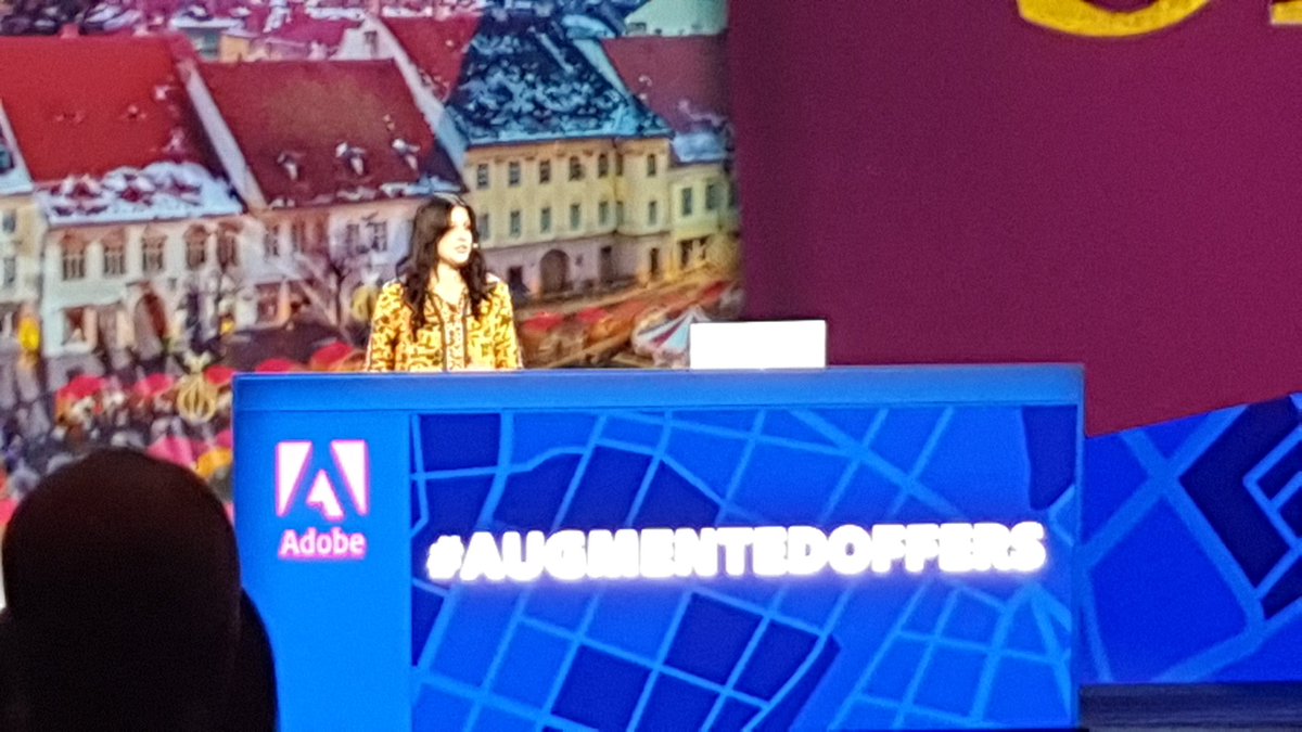 mmetlick's tweet photo. Eva Bruchez pulling off great demo at #AdobeSummit #AugmentedOffers https://t.co/tVf3mmYopE