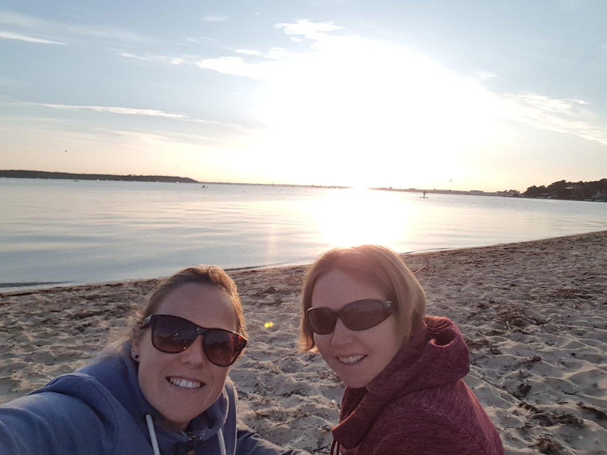 K8tieWilkinson's tweet photo. Had a cycle along Poole Harbour from Boscombe last night to watch the sunset. What a beautiful and peaceful evening. #NatureSelfie #naturallyhealthymonth #MentalHealthAwarenessWeek @DorsetWildlife @stepin2nature @DorsetMind @Nat_Choices @HealthyDorset https://t.co/HZt7ueBRfA