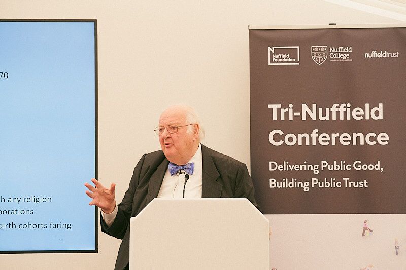NuffieldFound's tweet photo. ‘Disciplinary silos are very unhelpful but working across disciplines is not rewarded.
'Economics has much to learn from sociology, from philosophy, history and from demography’
– Prof. Sir Angus Deaton speaks at #TriNuffield https://t.co/y70FpuCfl0