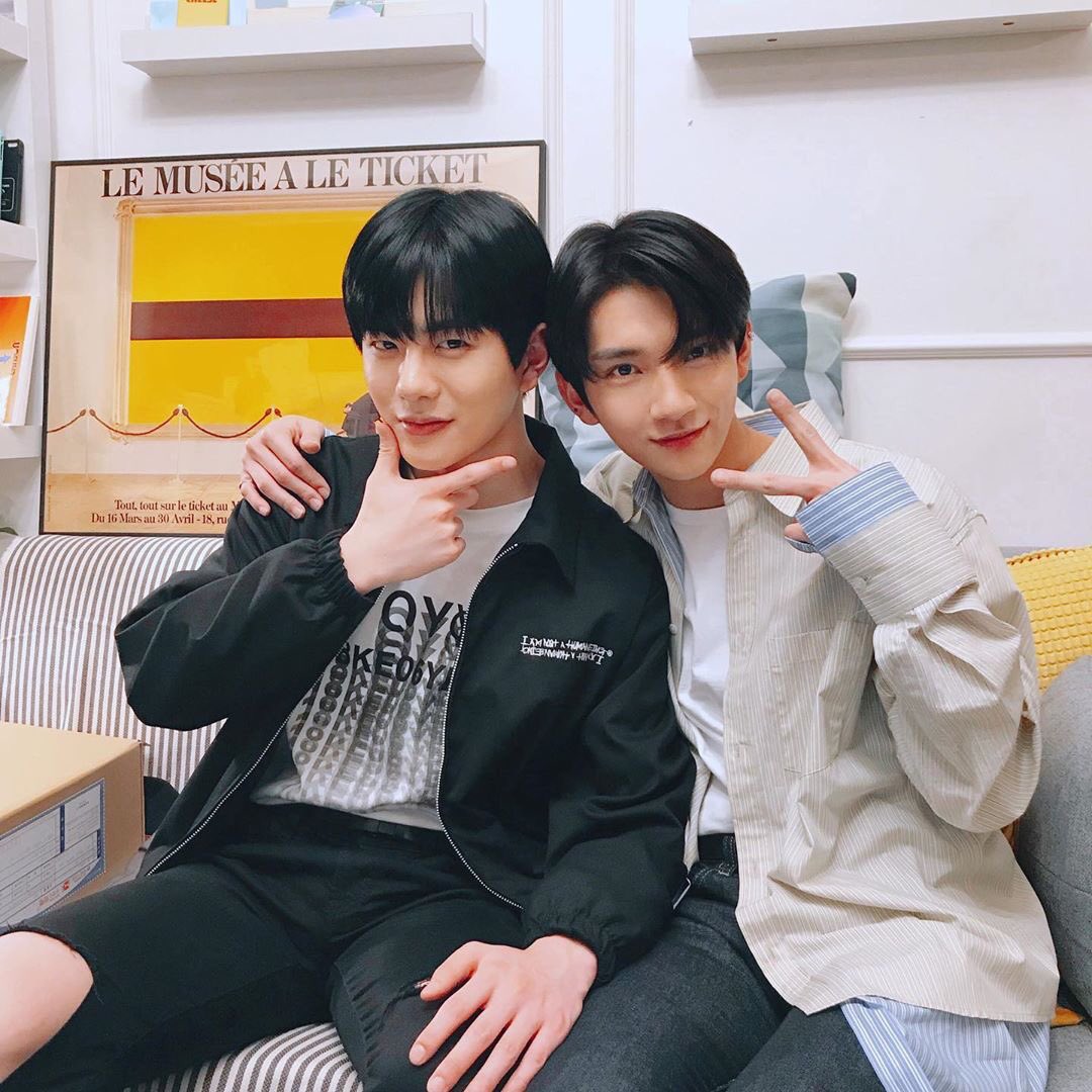 190516 BOY joshua & bomin took a lot more photos