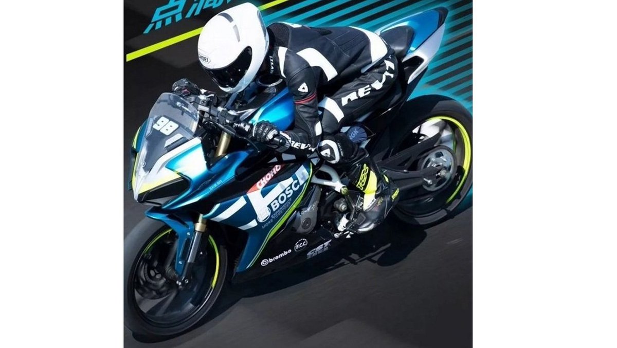 BikeWale's tweet photo. CF Moto 250SR teased; to be launched in India soon : https://t.co/WDbPqqk58q
#CFMoto250SR https://t.co/gN4IcpICFz