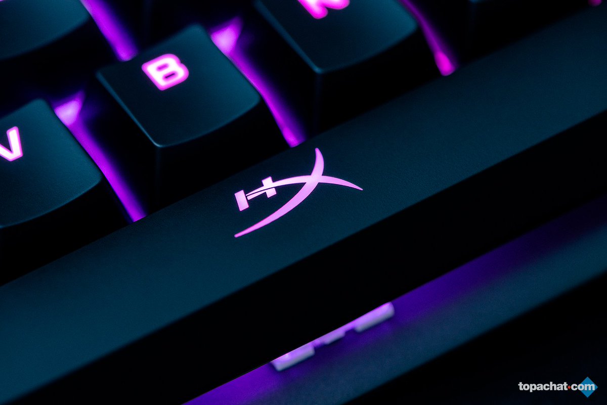 TopAchat's tweet photo. @IntelFrance @HyperXFrance @NetgearFrance @IIYAMAFrance @ASUS_ROG_FR Clavier, souris et casque @HyperXFrance sont présents pour habiller la #Config10 ! #20AnsTopAchat
https://t.co/gd0NjljmbH
☑ Alloy FPS RGB
☑ Pulsefire Surge RGB
☑ Cloud II
Participe ici ⬇
https://t.co/Myk2yvr1OV https://t.co/3DqguBUuHg