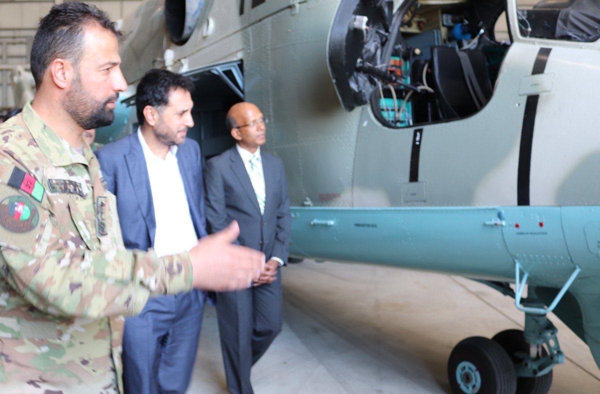 الهند تمنح افغانستان مروحيات نوع Mi-24 مجانا  D6rp8d7XYAE3emV