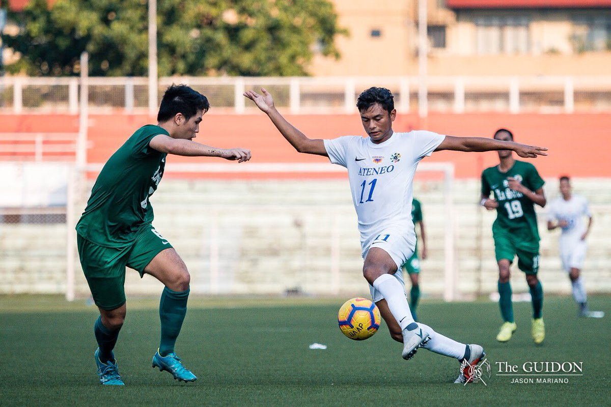 Chino_TheGUIDON's tweet image. FT: Gayoso saves his side with a calm left-foot finish to send the game to extra time.
Ateneo 1 DLSU 1
#UAAPFootball