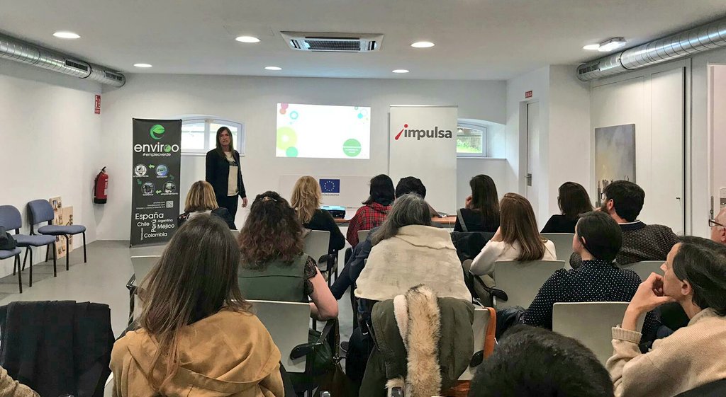 KalmaKeco's tweet photo. La fundadora de Kalmak Vivienda Esencial Bioclimática, @EveBlanco66 cuenta en #QuintaCircular como #KalmakVEB integra los principios de la #economiacircular. https://t.co/WTbjzKqSyt