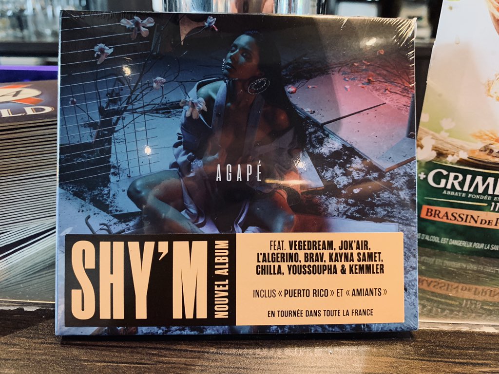 vincefighir's tweet photo. Je kiff j’achète ! #Onestensemble #shym nouvelle album #Agapé #Brav ,il est fort et plein de love cette album ... #Newalbum #Newfeaturing https://t.co/yeOXyqkUQp
