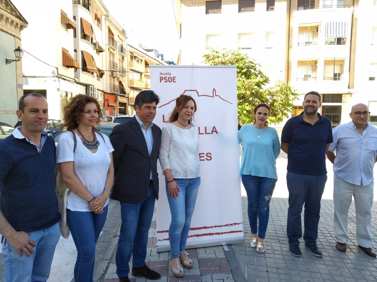 PSOEMontilla's tweet photo. ¡Hoy hemos presentado las propuestas en materia de cultura para #LaMontillaQueQuieres/♥️ #VotaPSOE https://t.co/0OPpbDw64g