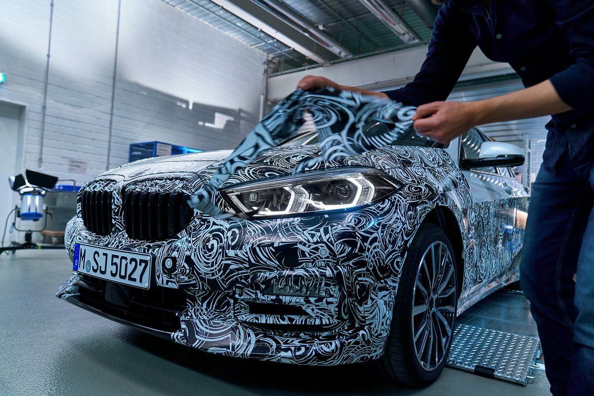 BMW Slovenija tweet media