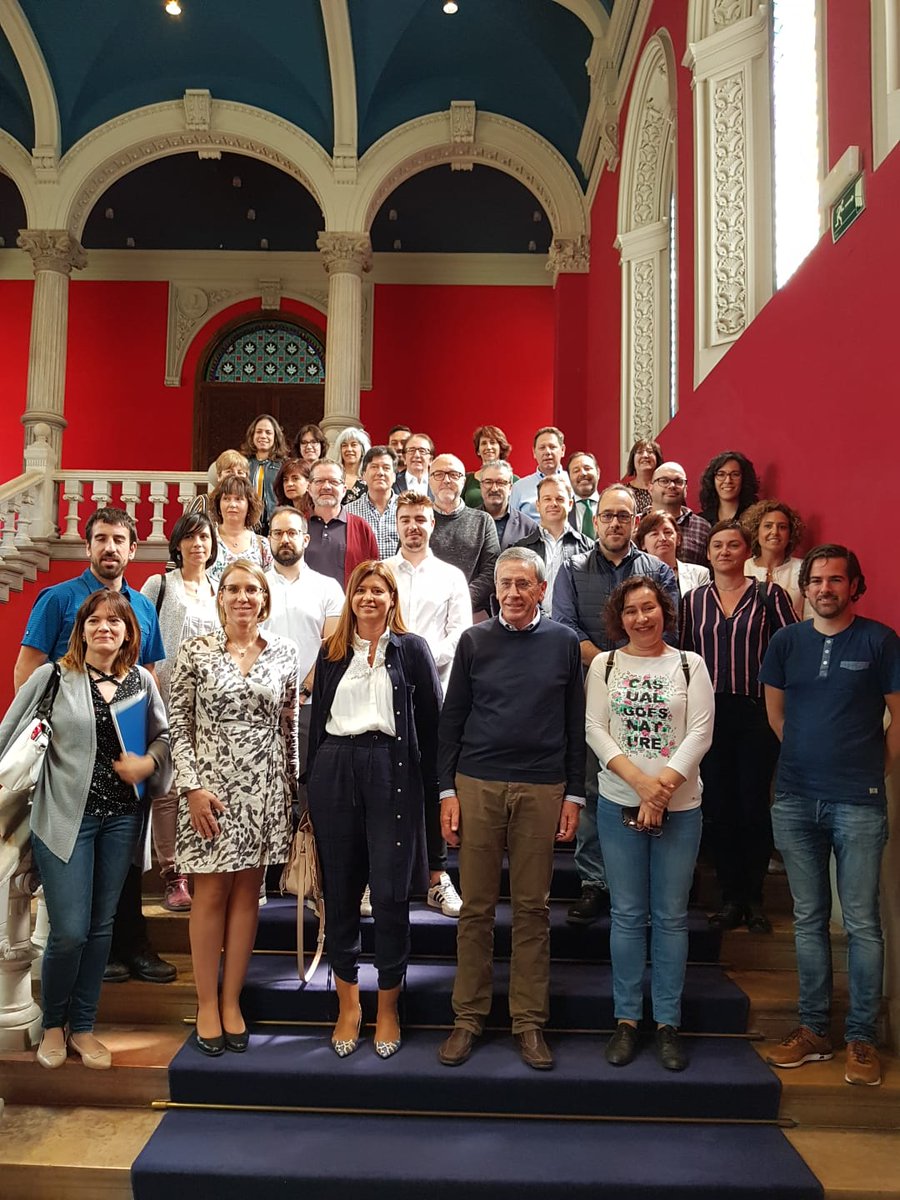 planestrajaen's tweet photo. La Fundación Plan Estratégico de la provincia de Jaén participa en el XXII Encuentro de Planes Estratégicos Urbanos y Territoriales, que se celebra en Zaragoza. #EncuentroPlanes #Estrategia #planificaciónestratégica #EncuentroPlanesZgz https://t.co/NTYxGyTTTd