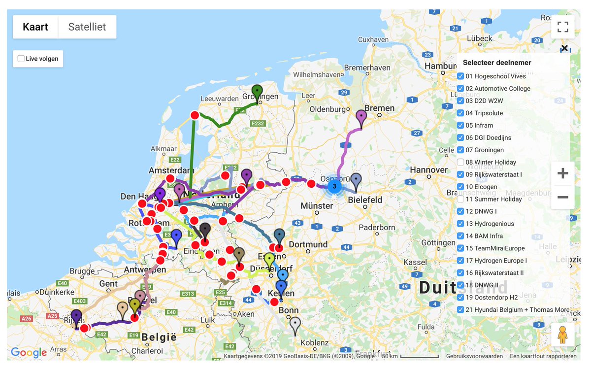 Tripsolute's tweet photo. Donkerblauwe pin (rechts/midden) is #Tripsolute #24H4C https://t.co/zknkp0S0ou