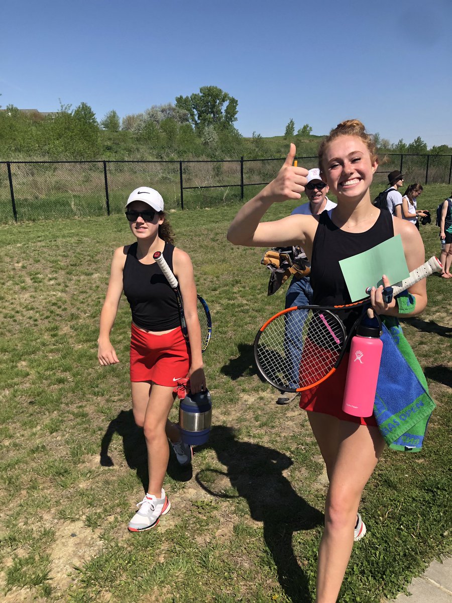 #1 Doubles team of Avery Smith &amp; Baylor Pope won their first round match vs Omaha North!! Go Links! 🔴🎾⚫️❤️