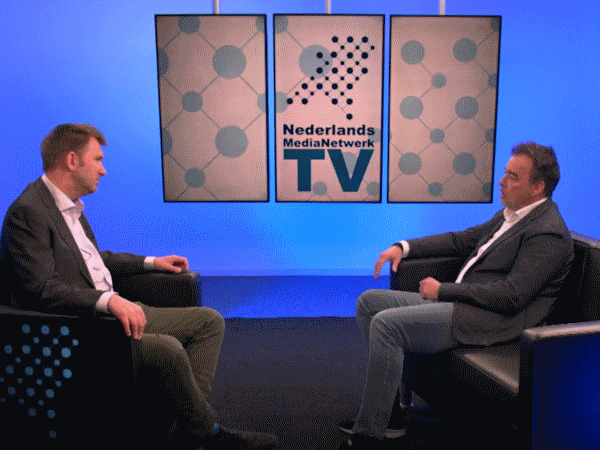 Marketing Report tweet media