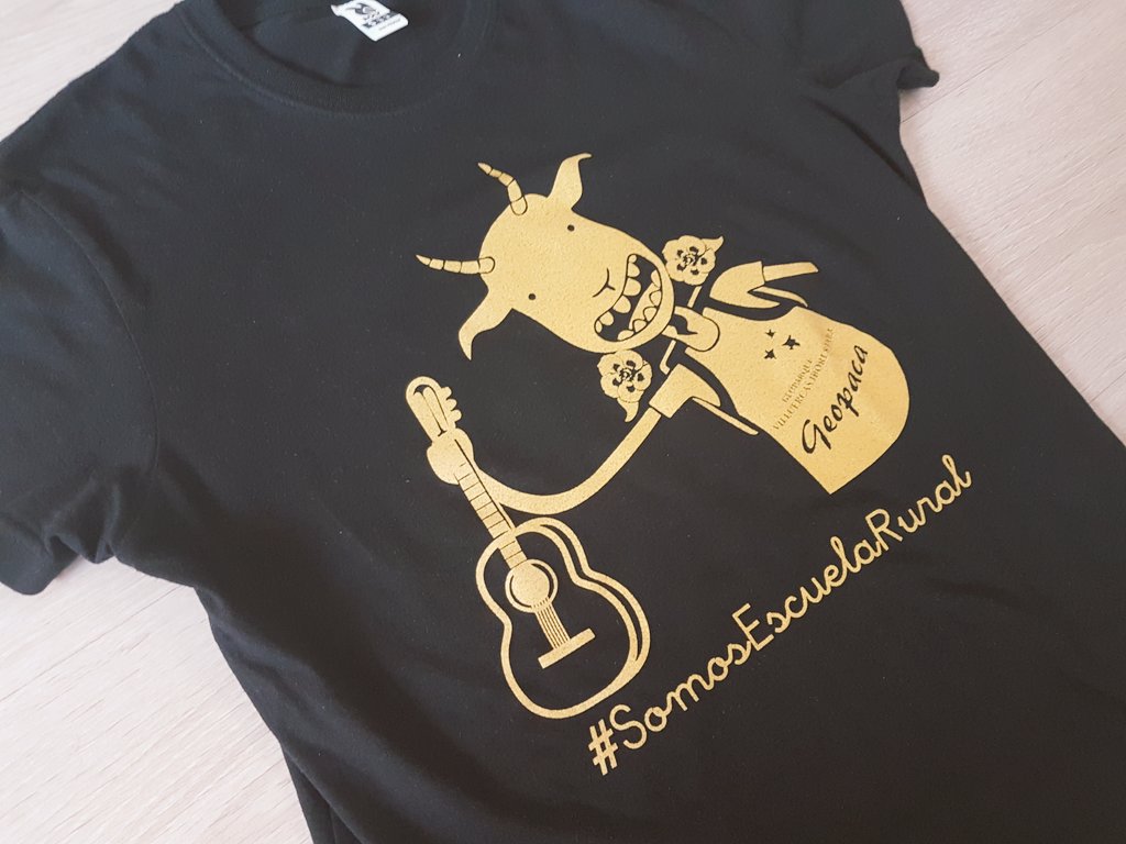 Extreprint_Vva's tweet photo. #Merchandising
En #Extreprint diseñamos y fabricamos vuestro merchandising personalizado.
Hoy os enseñamos las camisetas y pulseras q hemos preparado para el CRA La Jara q está llevando a cabo un proyecto sobre el Geoparque Villuercas Ibores Jara a través de la mascota @GeopacaF https://t.co/XitFh83fCf