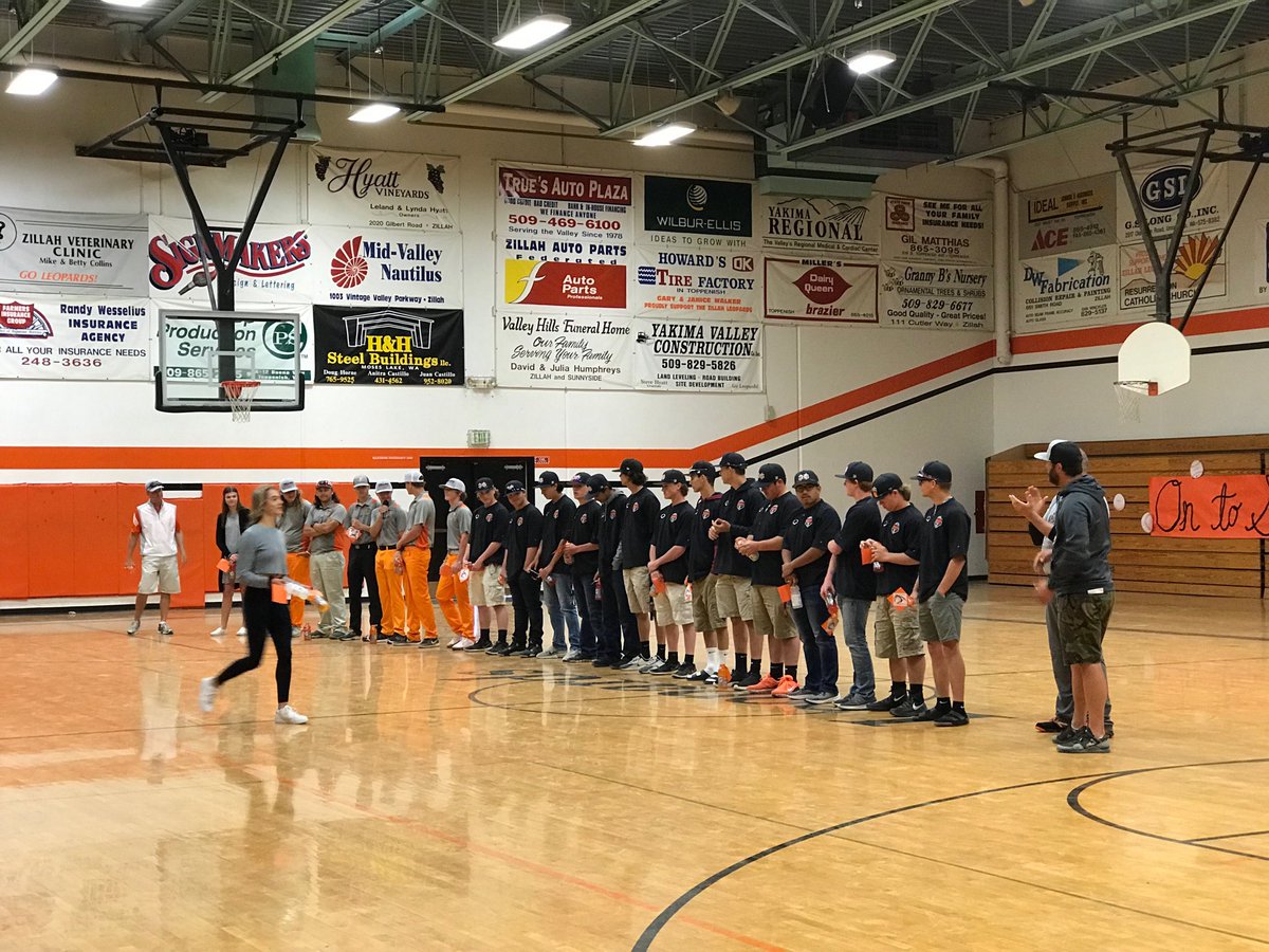 GraceGabriel3's tweet photo. ⚾️ and ⛳️ are STATE BOUND! https://t.co/2X0Pk63ukF