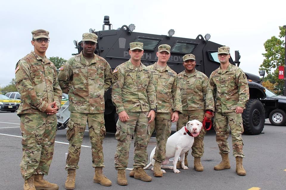 THEANTHEMGIRL's tweet image. If You’re a Vet Who Needs Help, @Vets4Warriors Will Listen – Anytime - bit.ly/2CSLmEk