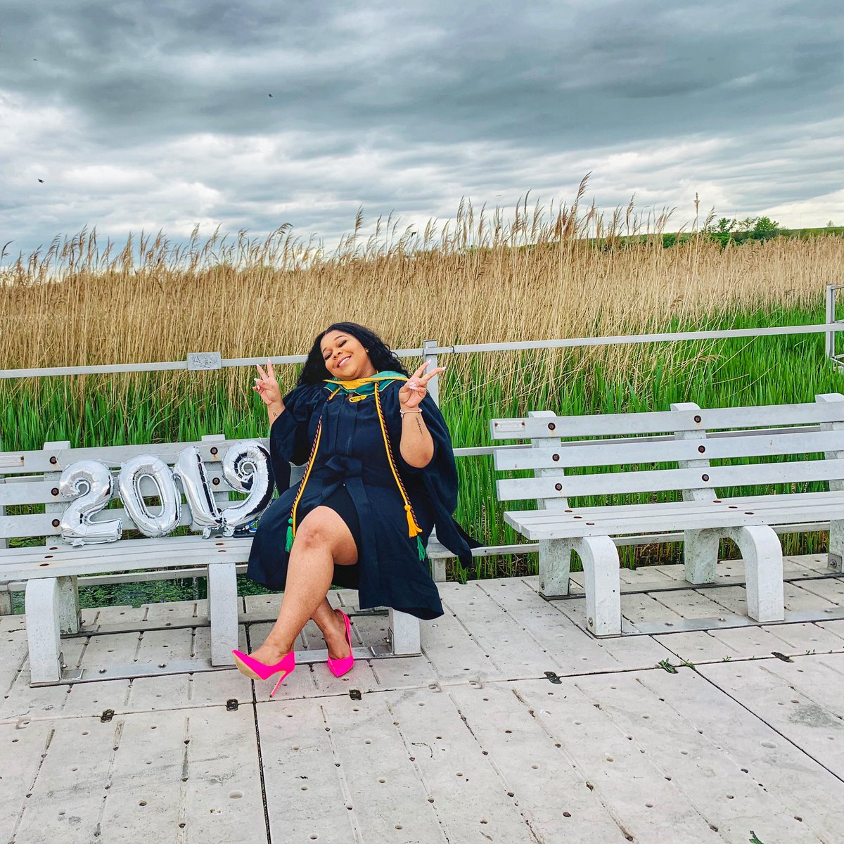 gawgeusss's tweet photo. Next time you speak on my name don’t forget to throw that MPH behind it 😉👩🏽🎓 #blackgirlsgraduate #mastersbaby https://t.co/0YcuNqMWP9