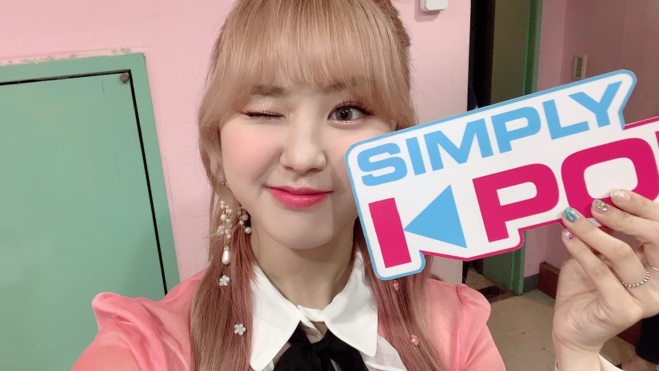 D6s9psyUcAEfSJr.jpg:large