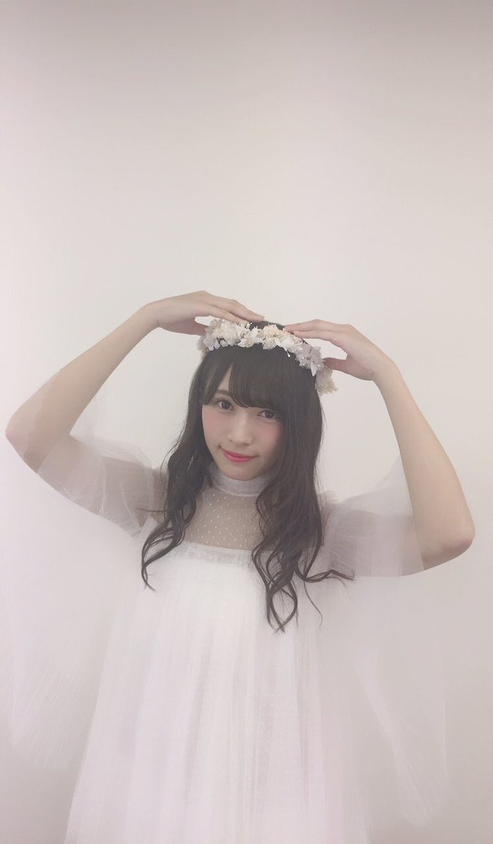 Ringo4648Keyaki's tweet photo. #渡辺梨加生誕祭
べりか！お誕生日おめでとうございます🎊🎉🎂🎁🍾
今年は握手出来たし釣ってもらえたし頭ぽんぽんしてもらえたし…😍💓💕ほんと幸せでした！
良い一年になりますように…✨ https://t.co/2qg19qWWTH
