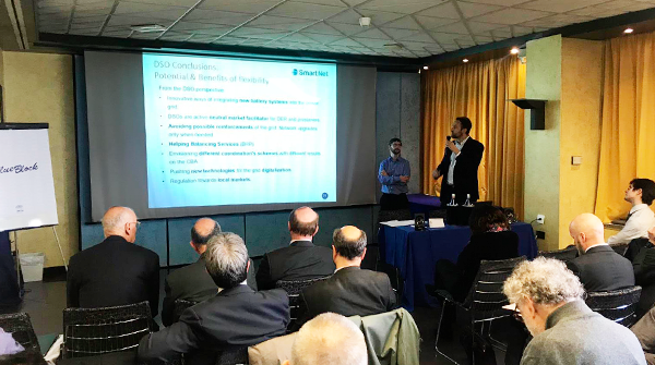 Endesa's tweet photo. 🗨️ "El DSO será un agente activo en los nuevos mercados de flexibilidad"
Hoy hemos tenido la oportunidad compartir los resultados de #SmartNetProject de la mano de nuestro compañero @miguelpardobcn en el taller de @SmartNetProject en Arona. #EndesaDistribución #smartgrids https://t.co/UAcw3PBkZA
