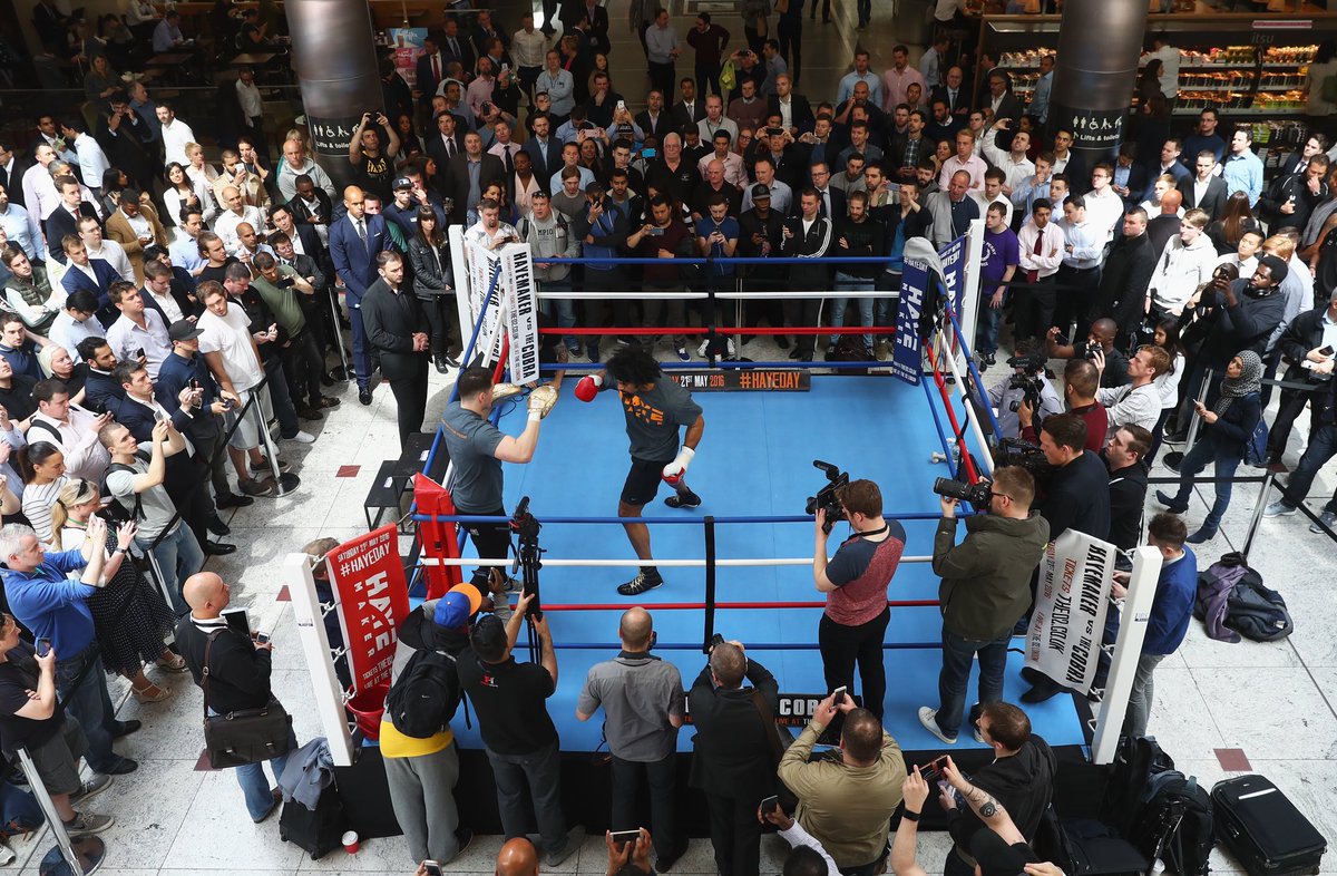 HayemakerBoxing's tweet photo. Always showing support ๐ Three years ago @mrdavidhaye performed an open workout in Canary Wharf. The UK and in particular London fight fans turned up in huge numbers to create an amazing atmosphere ahead of #hayeday - These days were always special ๐๐พ๐ฅ https://t.co/ubCTauyH2v