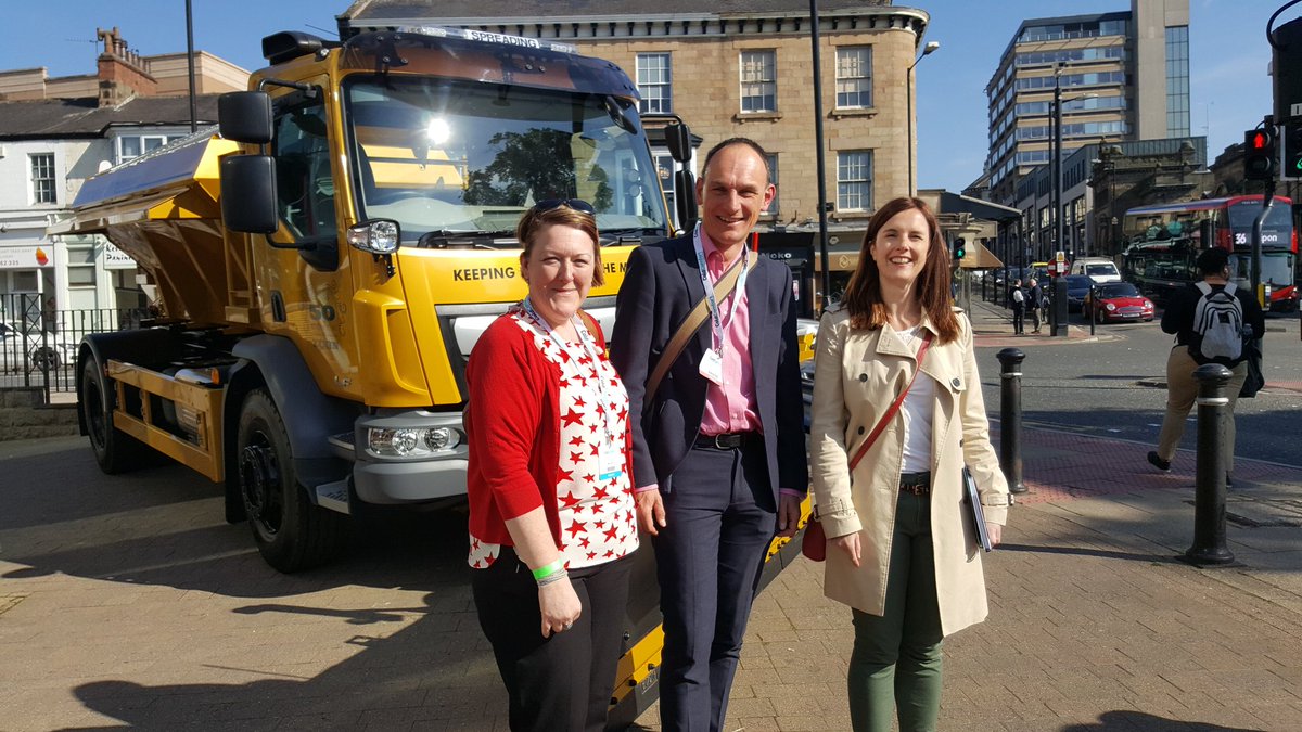 TeignmouthSkies's tweet photo. Really enjoyed sharing our latest @MetOffice_Sci developments with the road industry at @transport_net #coldcomfort19 in Harrogate https://t.co/zwQvlqUnlY