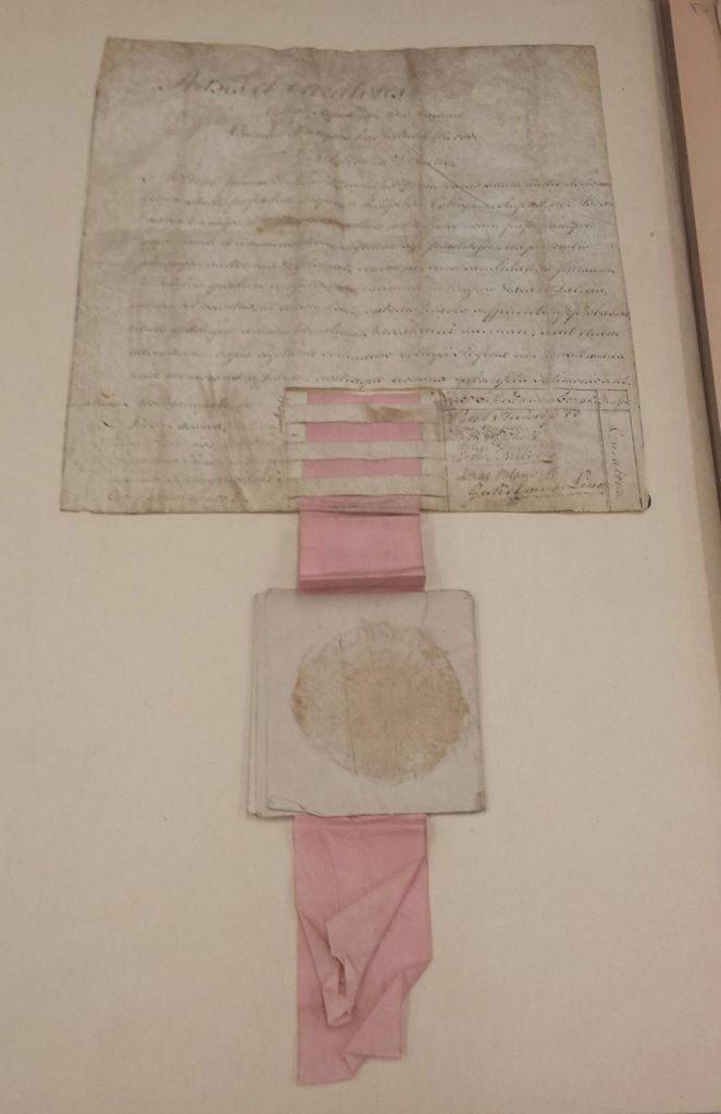 Rutgers_SCUA's tweet photo. With the 2019 @rutgersu Commencement just days away, for this #TBT we share this 1789 diploma from Queens College.
#Rutgers #RutgersLibraries #RutgersSCUA #SpecialCollections #RutgersGraduation #RuRahRah #RUSAS2019 #UniversityArchives #scarletforever #rutgersalumni https://t.co/ScQaBGKqqS