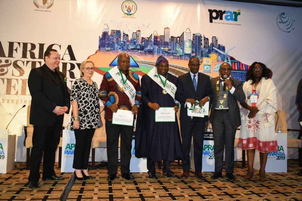 HopeMagazine1's tweet photo. What can be done to counter the negative narrative of #Africa propagated by Western media? Follow stakeholders discussions at the 31st edition of annual conference #APRARwanda2019 in #Rwanda under the theme “Africa &amp; Story-telling: Defining the Narratives" https://t.co/IUGMOSGEg2 https://t.co/KflaPsQBWk