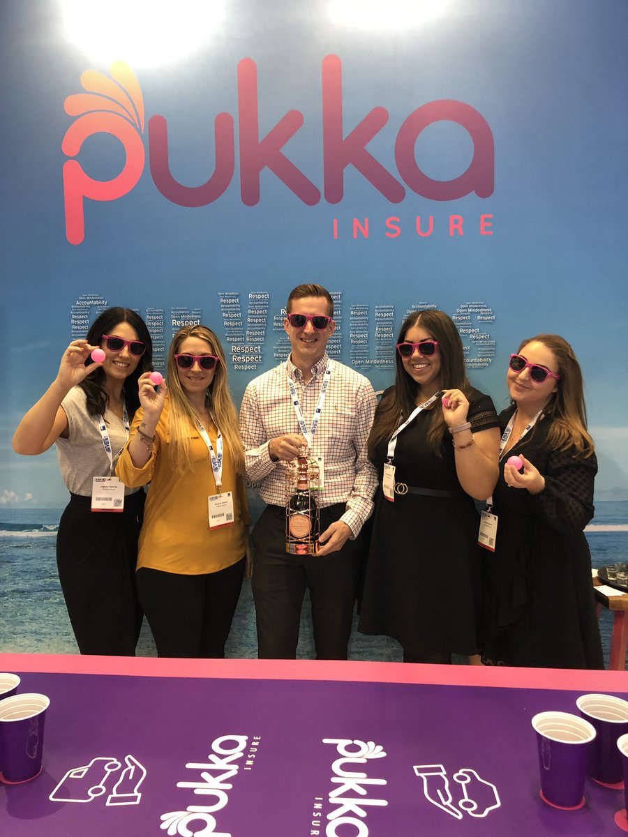 Our #pukkapong winner Tim Stout from <a href="/consumerintel/">Consumer Intelligence</a> receiving his prize! #sadtoleave #BIBA2019 Our stand’s still busy though! #bibafever #Manchester <a href="/BIBAbroker/">British Insurance Brokers' Association</a>