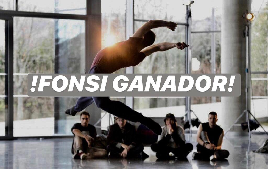 fonsifama19cf's tweet photo. Quien la sigue la consigueeeeee ostiaaaaaa 💪💪💪💪 FONSI GANADOR, FONSI GANADOR, FONSI GANADOR 👏 #FamaABailarM16 #FamaABailarDirecto #FonsiGanador https://t.co/GpA6msLIAR