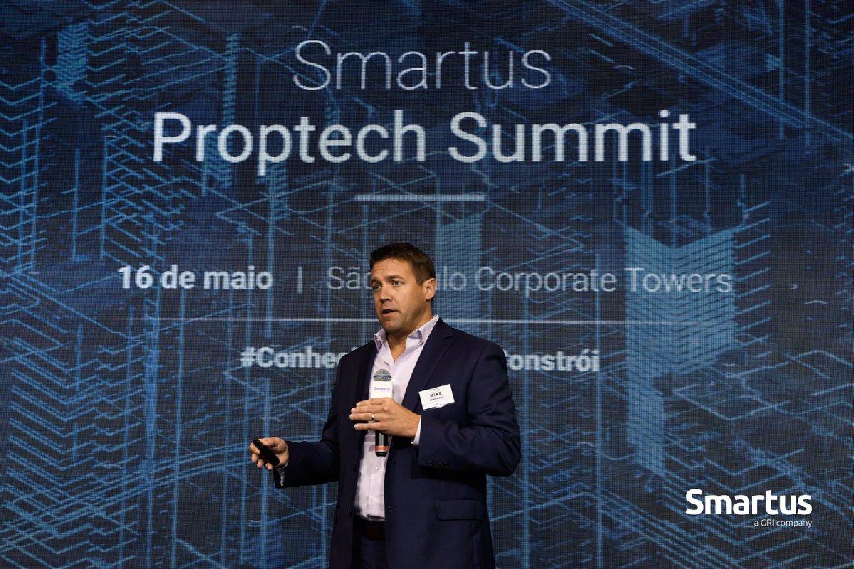 smartusbr's tweet image. A primeira palestra do encontro é de Mike Sandridge, diretor global da JLL. Mike fala sobre a transformação digital no mercado imobiliário. #SmartusProptechSummit #Proptech #SãoPaulo #SP #Smartus