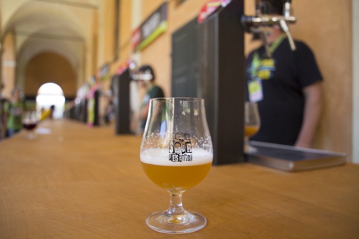 🤟 WARNING - WARNING 🤟 Arrogant people, are you ready??? Clicking on this link arrogantsourfestival.it/birrifici/ you will discover ALL the NAMES of the beers on tap and at the beershop divided by breweries!!! (list in update) #arrogantsourfestival #sourfamily