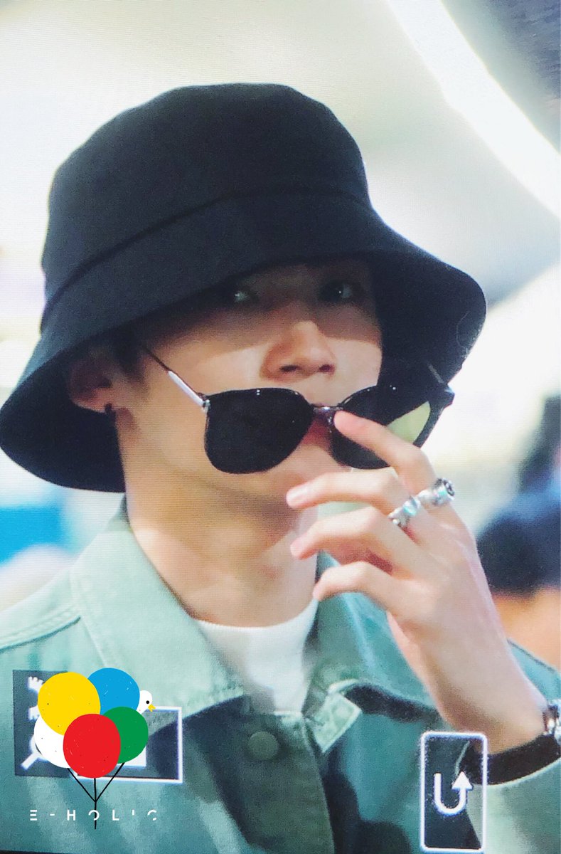 Eternal_holic_'s tweet photo. 190516 ICN 도착
#옌안 #YANAN #闫桉 #PENTAGON  #펜타곤 https://t.co/BTvkGqdsyS