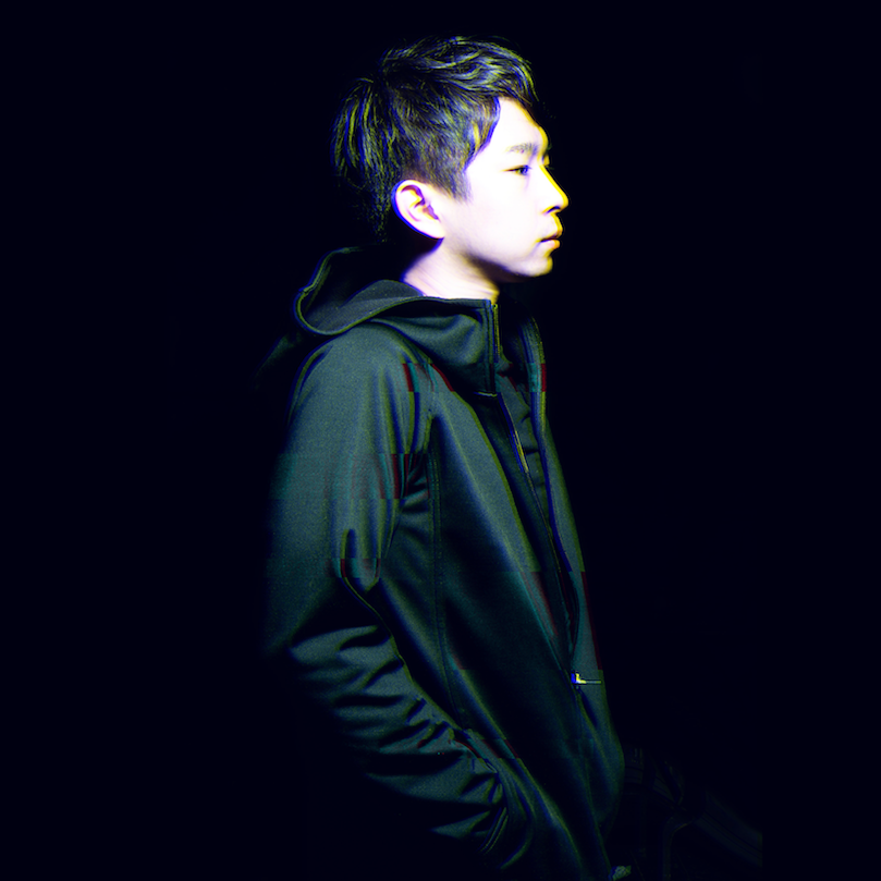 GampekiMusicFes's tweet photo. 【出演者追加発表🔥】

EXPCTR（エクスペクター

音楽メディアSpincoasterより緊急参戦！
Spincoaster所属アーティストとして2019年3月リリース、
気鋭のシンガー「eill」@_eill_の楽曲プロデュース等,
bass musicを基調としたサウンドで多方面に展開している

「square one」
https://t.co/LkbXjQ7yOh https://t.co/h0ZCOBr7MG