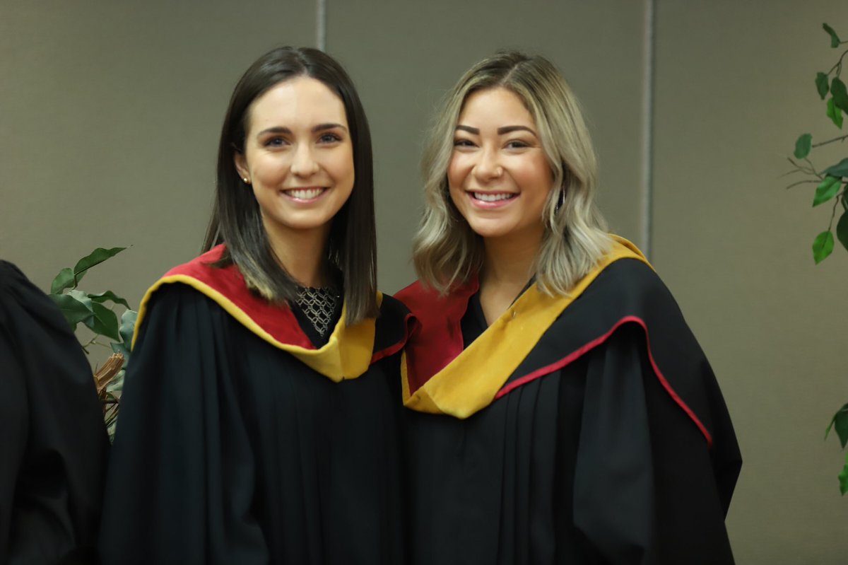 smuhalifax's tweet photo. Our @SMUScience grads getting ready for this morning’s convocation ceremony. #dowhatyoudo https://t.co/KdJ05UoZyw