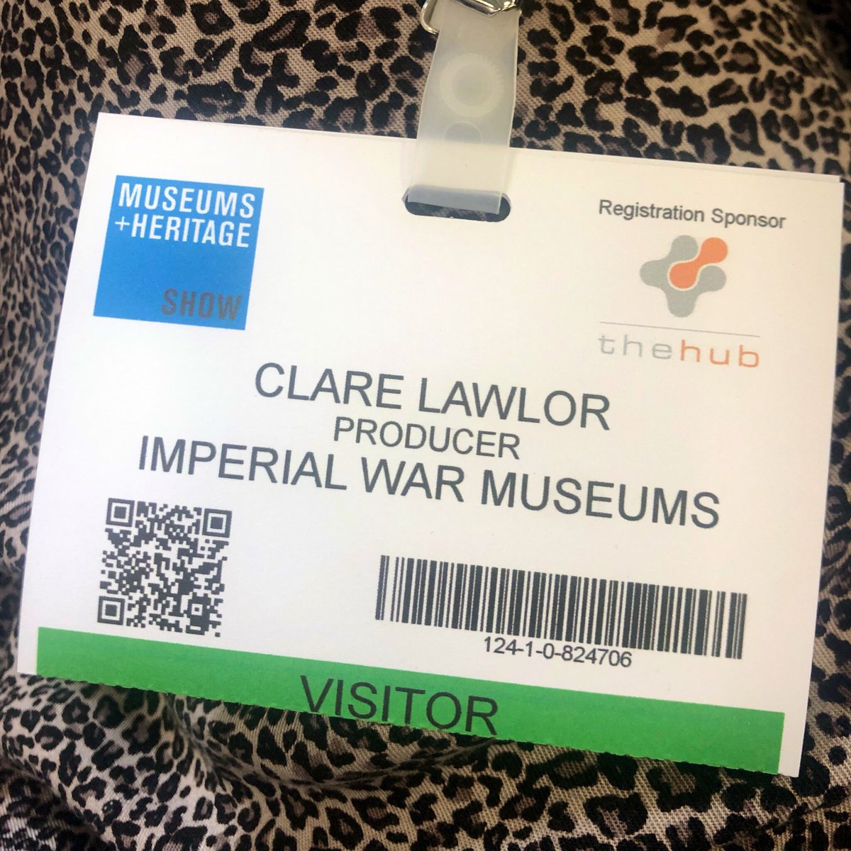 _Clare_Lawlor's tweet image. #DearMeTenYearsAgo Look! You’re a proper grown up professional (but expect you’ll get found out at any moment that you’re not really...) @MandHShow #MandHShow