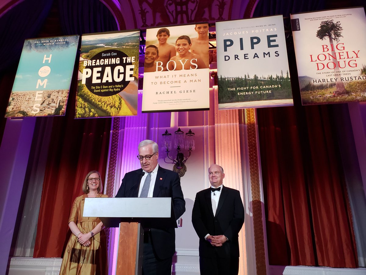 Proud to represent @CNRailway with our own Fiona Murray and Sean Finn in support of @writerstrust thank you to the organizers & congratulations to #ShaughnessyCohen prize winner @rachelagiese and all the finalists who gave us great books to read and lots to think about. #polipen
