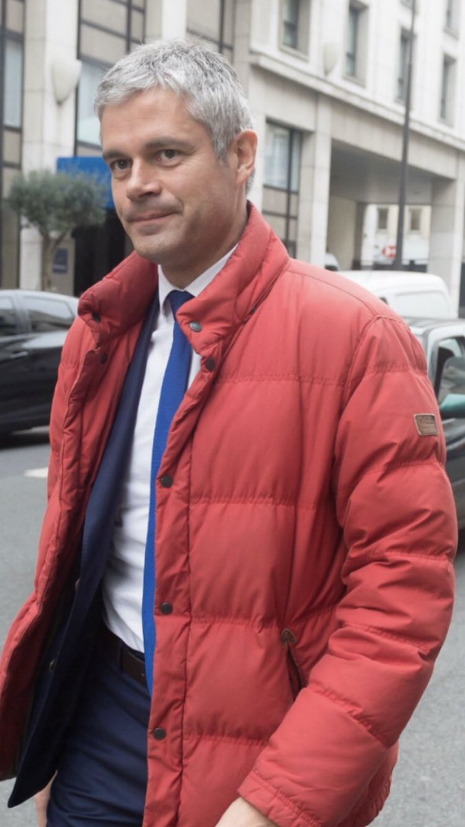antoine_chopard's tweet photo. @aiglefr pouvez-vous m’aider à trouver ce produit ? @laurentwauquiez #classe#égérie# https://t.co/FUnuf8cDal